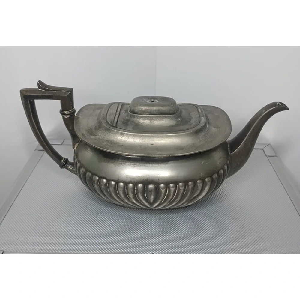 Daniel & Arter vintage silver